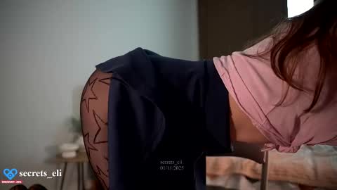 Snapshot of secrets_eli chatting on November 2025 01:24:03 PM Eliz online show from November 2025 01:24:03 PM