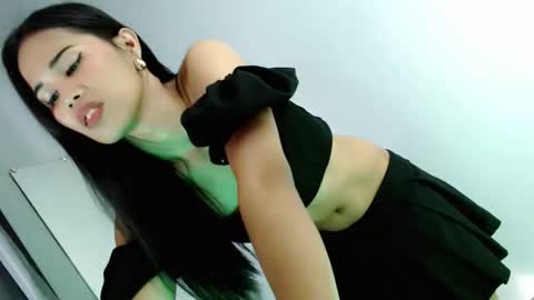 YU RI online show from January 2026 05:23:01 AM