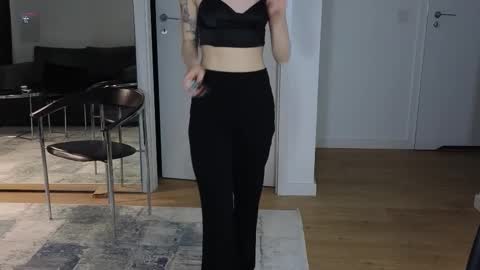 Snapshot of seduced_by_sara chatting on March 2026 09:10:01 PM Sara online show from March 2026 09:10:01 PM