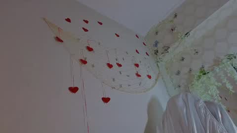 Snapshot of seductive_flower chatting on April 2026 09:57:02 AM Mali online show from April 2026 09:57:02 AM