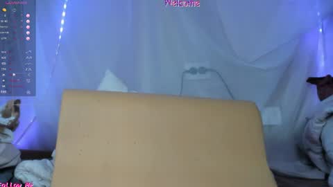 Snapshot of seductive_she_wolf chatting on July 2026 04:45:02 PM seductive_she_wolf online show from July 2026 04:45:02 PM