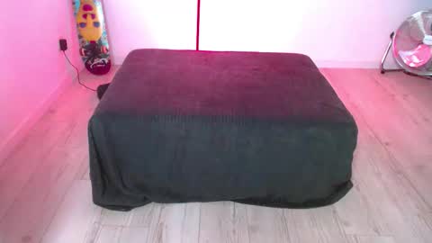 May online show from September 2025 08:51:02 AM