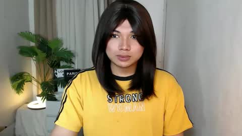 Deluxe online show from March 2026 04:58:01 AM