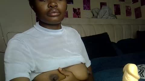 seductive glow online show from January 2026 05:34:02 AM