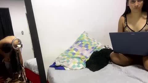 seduxionduo online show from December 2024 02:53:01 AM