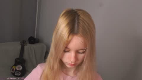See Its honey bunny  im Lana online show from June 2026 05:27:01 PM