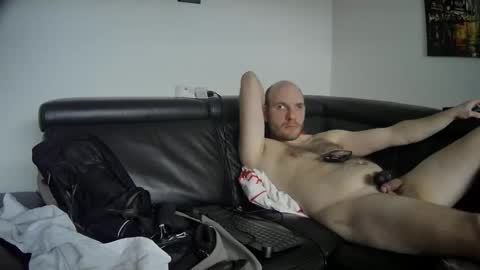 Snapshot of seeebi chatting on December 2024 02:35:02 PM Sebastian online show from December 2024 02:35:02 PM