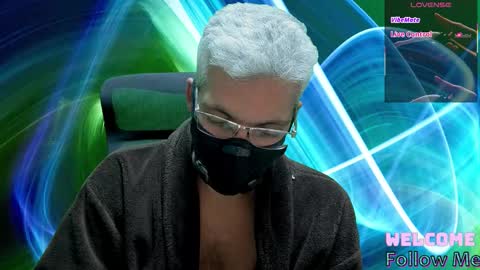 seewolf1000 online show from November 2025 01:37:01 AM