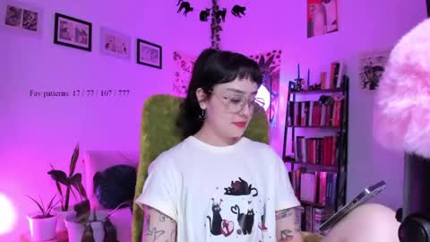 Snapshot of segismunda chatting on June 2026 10:43:02 PM Luciana online show from June 2026 10:43:02 PM