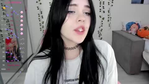 Selena  online show from February 2025 08:09:02 AM