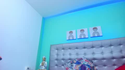 Selena online show from March 2025 10:40:02 AM