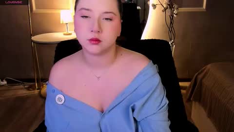 Selena online show from February 2026 01:36:01 PM