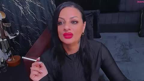 Selene online show from March 2026 05:24:02 AM