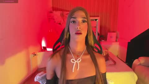 Snapshot of selenarogers chatting on May 2026 09:01:02 PM Selena Rogers online show from May 2026 09:01:02 PM