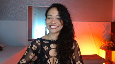 Snapshot of selene_bubble chatting on June 2026 02:06:02 PM Selene online show from June 2026 02:06:02 PM