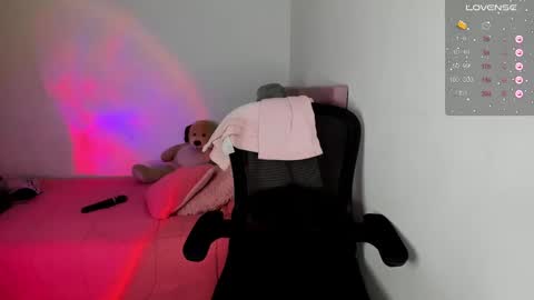 Karol. online show from January 2025 10:41:02 PM