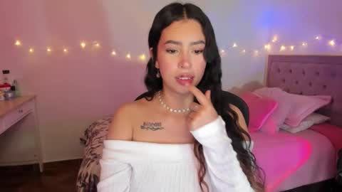 Karol. online show from December 2025 09:53:02 PM