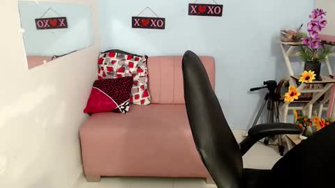 selene online show from October 2025 01:45:01 PM