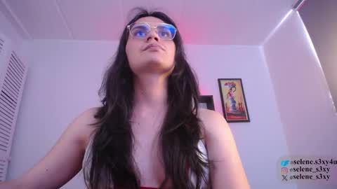 Snapshot of selene_s3xy chatting on April 2026 04:59:02 PM selene_s3xy online show from April 2026 04:59:02 PM