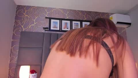Selene online show from December 2024 07:01:01 AM