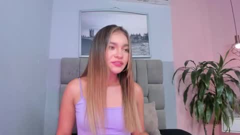 Selene online show from February 2026 03:35:01 AM