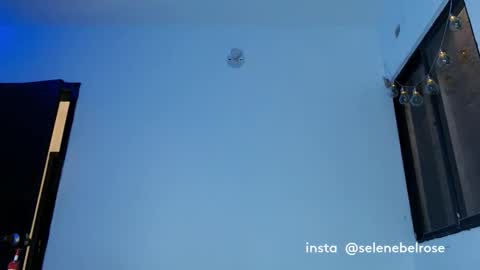 Snapshot of selenebelrose chatting on September 2025 11:46:02 AM Selena online show from September 2025 11:46:02 AM