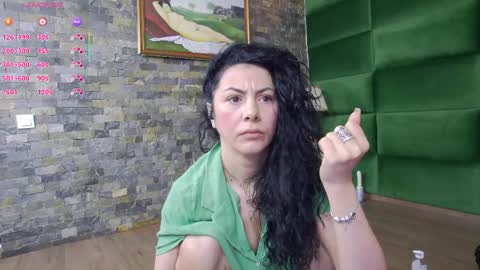 Snapshot of selensummer chatting on June 2026 03:52:02 AM Selen online show from June 2026 03:52:02 AM