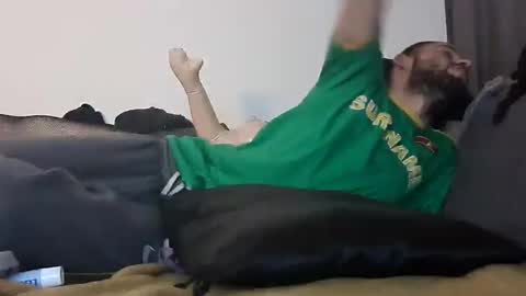 Snapshot of selfiepicdump chatting on February 2025 05:48:01 PM Julian Kinky Bi-guy online show from February 2025 05:48:01 PM