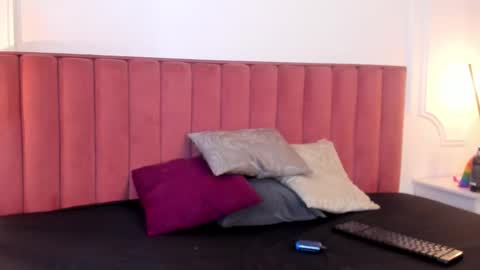 Seline  online show from October 2025 08:30:01 PM