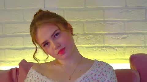 SelinSwarovski online show from February 2026 04:59:02 PM