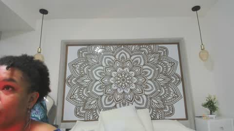 Snapshot of selket_ chatting on January 2025 11:01:02 AM Selket online show from January 2025 11:01:02 AM