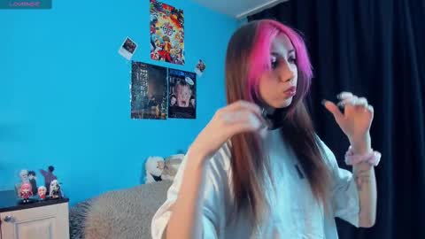 Mindy online show from February 2025 03:23:02 AM