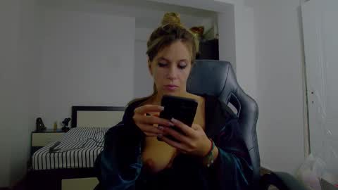 sellena_angel online show from November 2025 09:48:01 PM