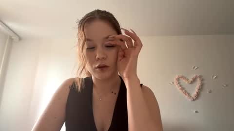 Lily online show from June 2026 08:08:02 AM