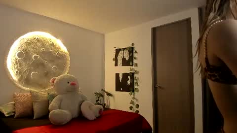 Selyn online show from June 2026 10:07:02 AM