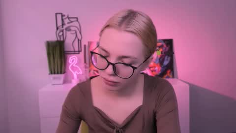 Sendi online show from November 2025 07:47:01 AM