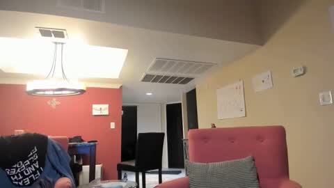 senditquick online show from October 2025 11:00:01 AM