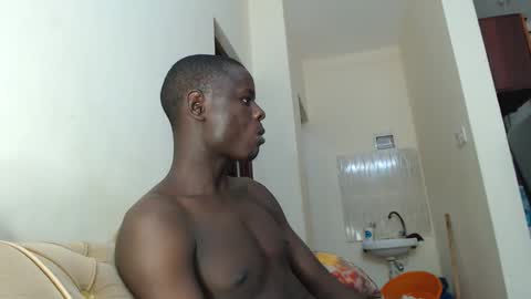 Snapshot of sensation_2 chatting on September 2025 01:29:01 AM Charles online show from September 2025 01:29:01 AM