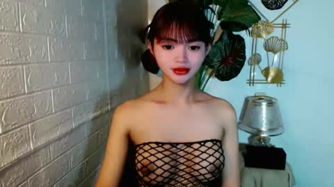 sensational_yeng online show from May 2026 05:53:01 PM