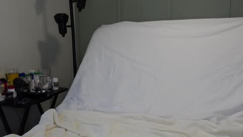 Snapshot of sensatyr chatting on January 2025 09:23:02 PM Daddy Dave online show from January 2025 09:23:02 PM