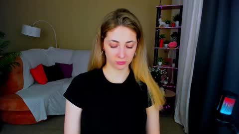 sensitiveheartt online show from March 2026 11:27:02 AM