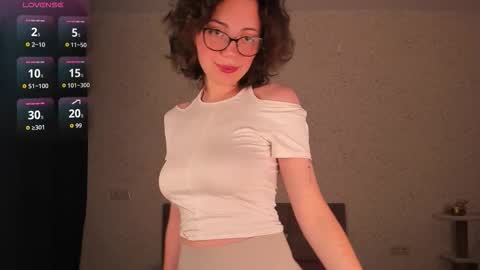 Snapshot of sensual_elza chatting on October 2025 10:51:01 AM Elza online show from October 2025 10:51:01 AM