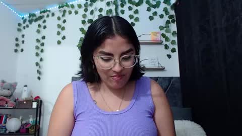 Snapshot of sensual_flame chatting on January 2025 02:01:01 AM Camille and sophie online show from January 2025 02:01:01 AM