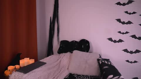 Jasmine online show from October 2025 05:02:02 PM