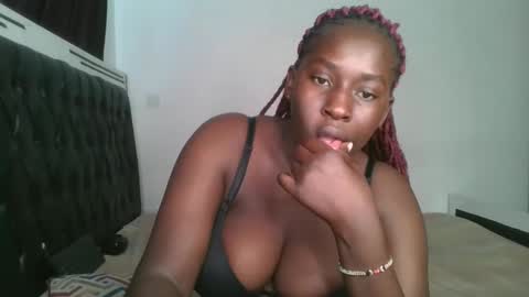 Snapshot of sensual_ria chatting on May 2026 07:02:02 AM sensual_ria online show from May 2026 07:02:02 AM