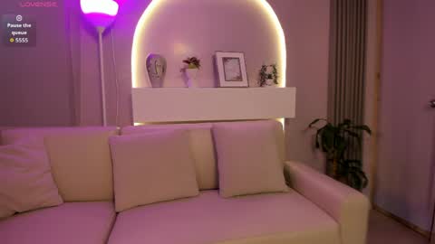 sensual_shanel online show from April 2026 02:09:02 AM