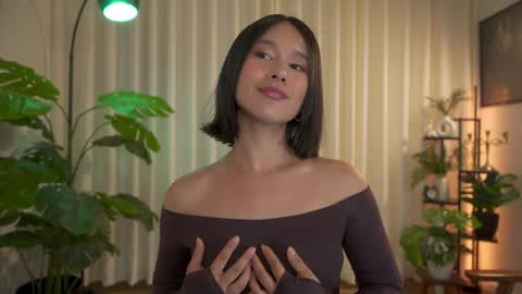 Maria- OF sensual bee online show from December 2024 11:13:01 PM