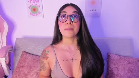 Snapshot of sensualhaven_ chatting on January 2025 03:44:02 AM sensualhaven_ online show from January 2025 03:44:02 AM