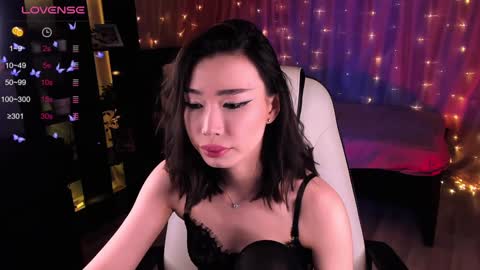 Snapshot of sensualily chatting on December 2024 06:42:02 PM Kiki online show from December 2024 06:42:02 PM