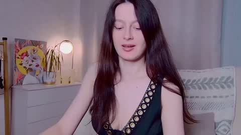 sensuallucy233 online show from June 2026 05:35:02 PM